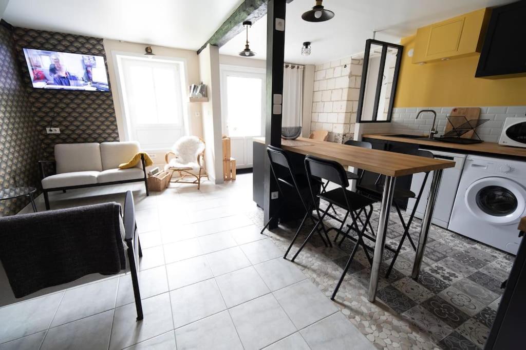 Domaine Des Demoiselles - Gite Et Spa Hauteville  Extérieur photo